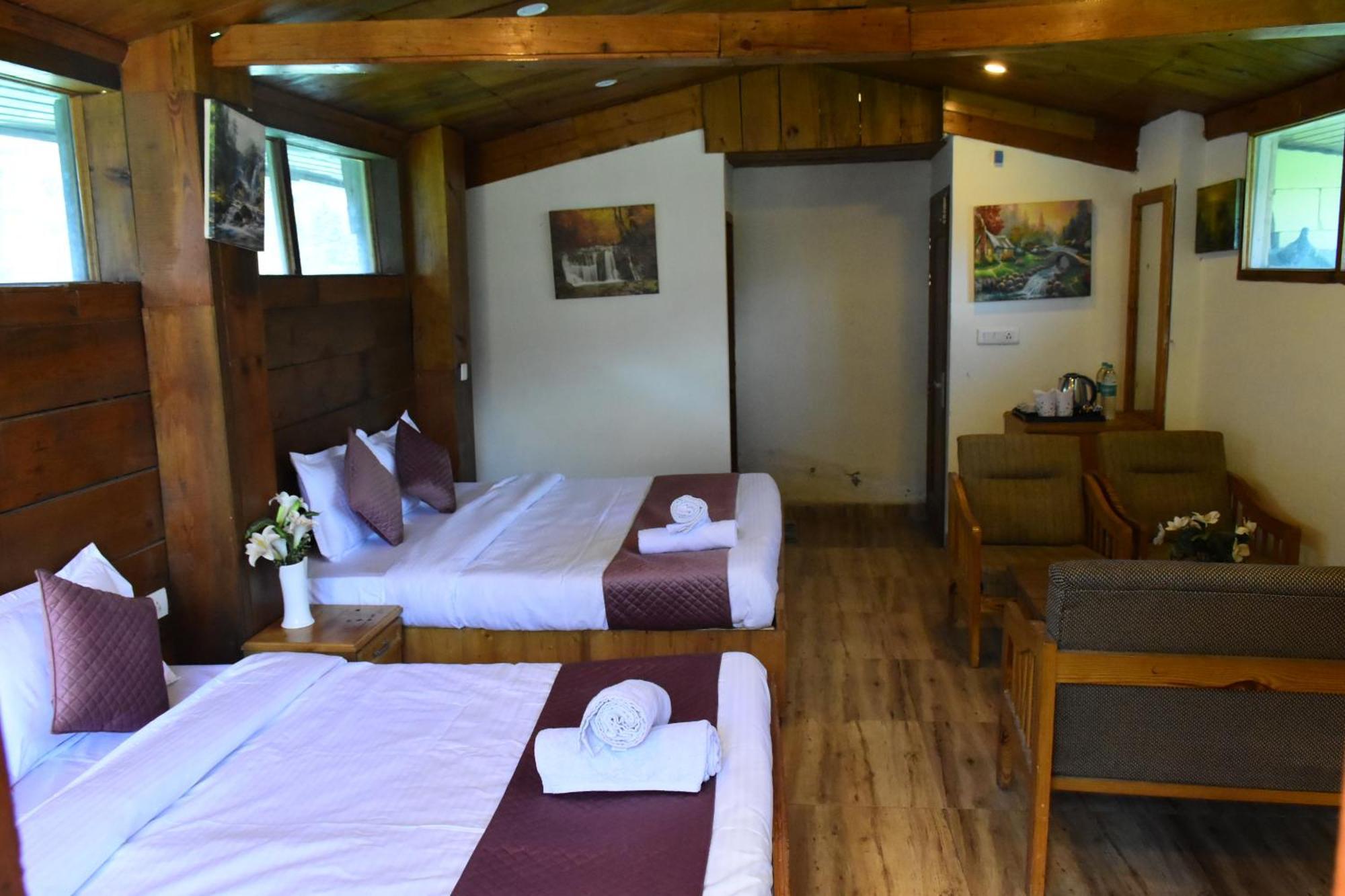 Hotel Jamla Inn Manāli Eksteriør bilde